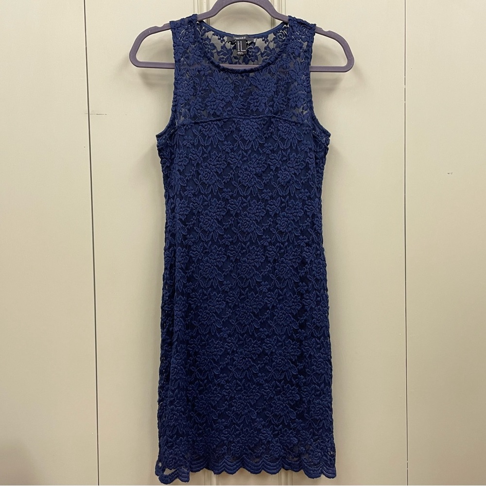 FOREVER 21 BLUE LACE SLEEVELESS DRESS